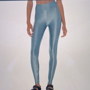 Koral lustrous infinity high rise legging in o jelo gently worn